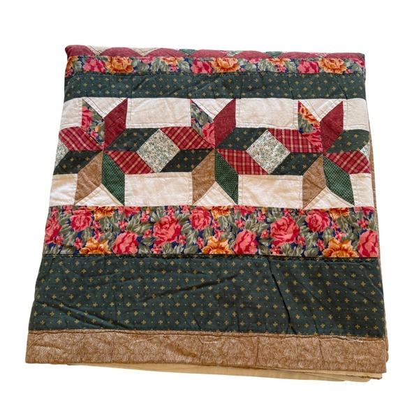 Handmade Patchwork Star Quilt Floral Plaid Country Farmhouse Green Red Tan 79x85 - Picture 4 of 8